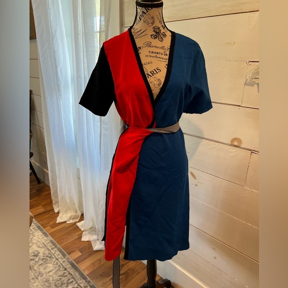 DIANE VON FURSTENBERG FRANCINE HALSTON FLAMU WRAP DRESS. SIZE LARGE, EUC - Picture 2 of 5